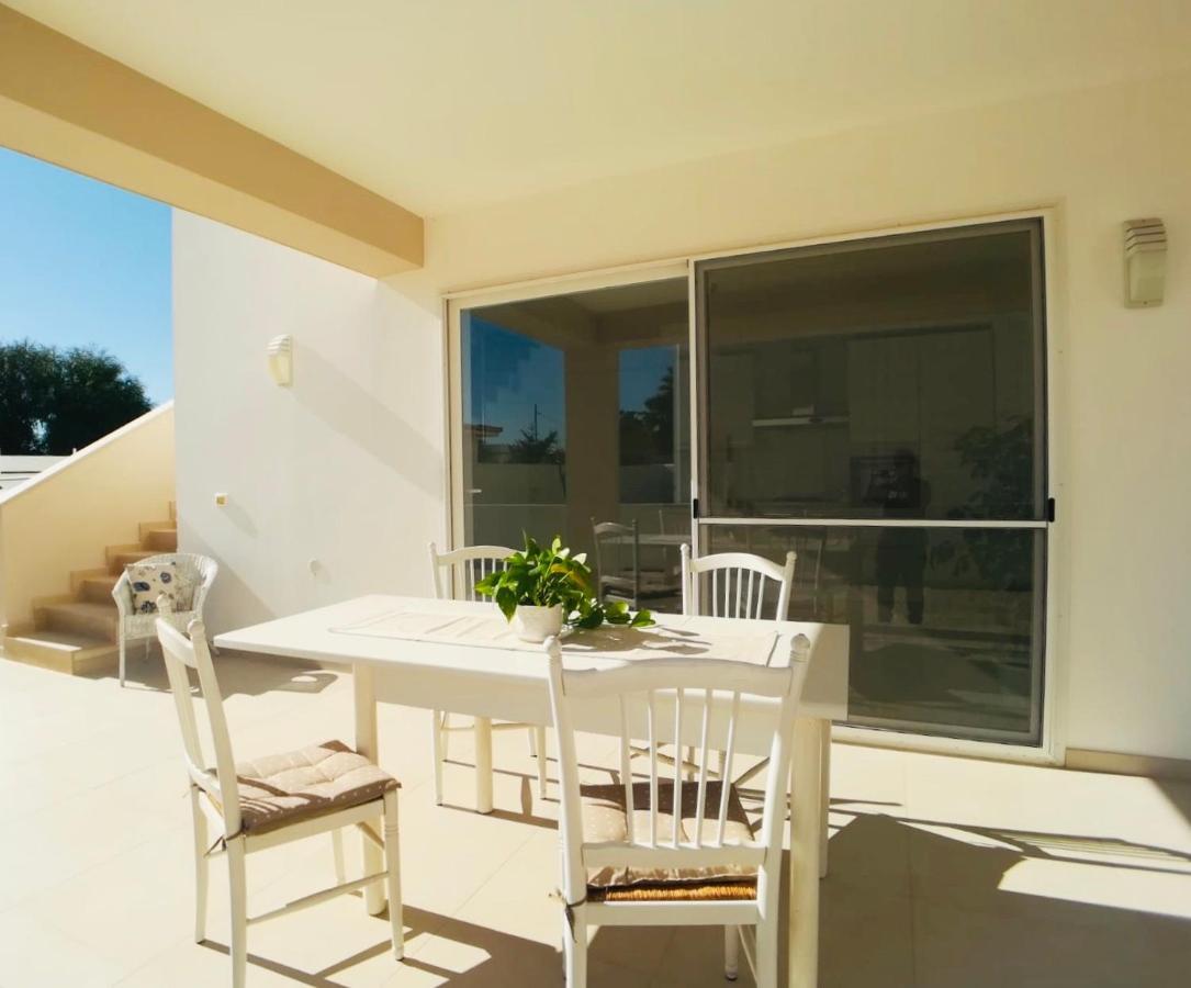 Dolcevitasuites - Modern 3 Bdr Villa In S. Lorenzo Reitani Екстериор снимка
