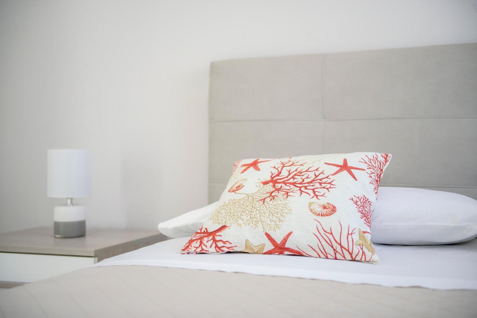 Dolcevitasuites - Modern 3 Bdr Villa In S. Lorenzo Reitani Екстериор снимка