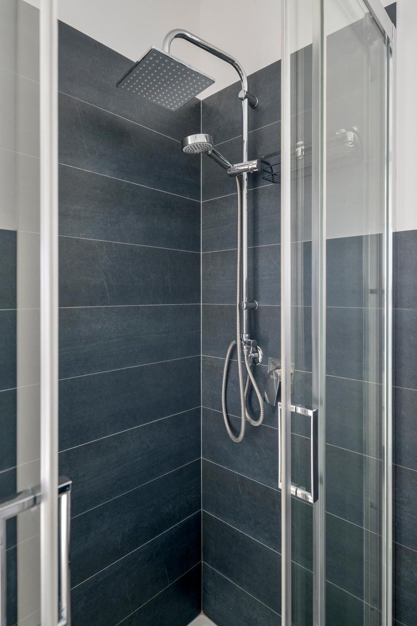 Dolcevitasuites - Modern 3 Bdr Villa In S. Lorenzo Reitani Екстериор снимка