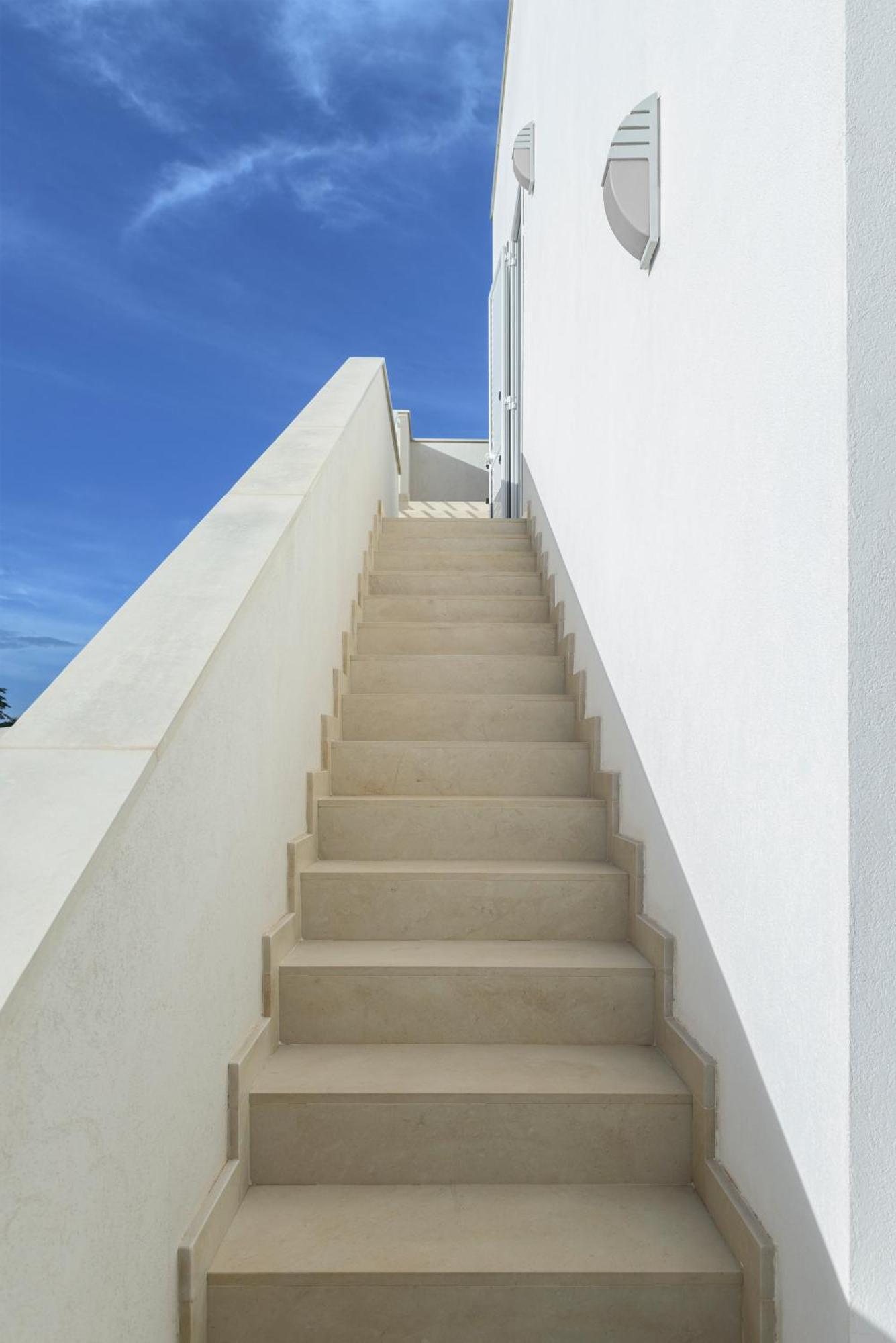 Dolcevitasuites - Modern 3 Bdr Villa In S. Lorenzo Reitani Екстериор снимка