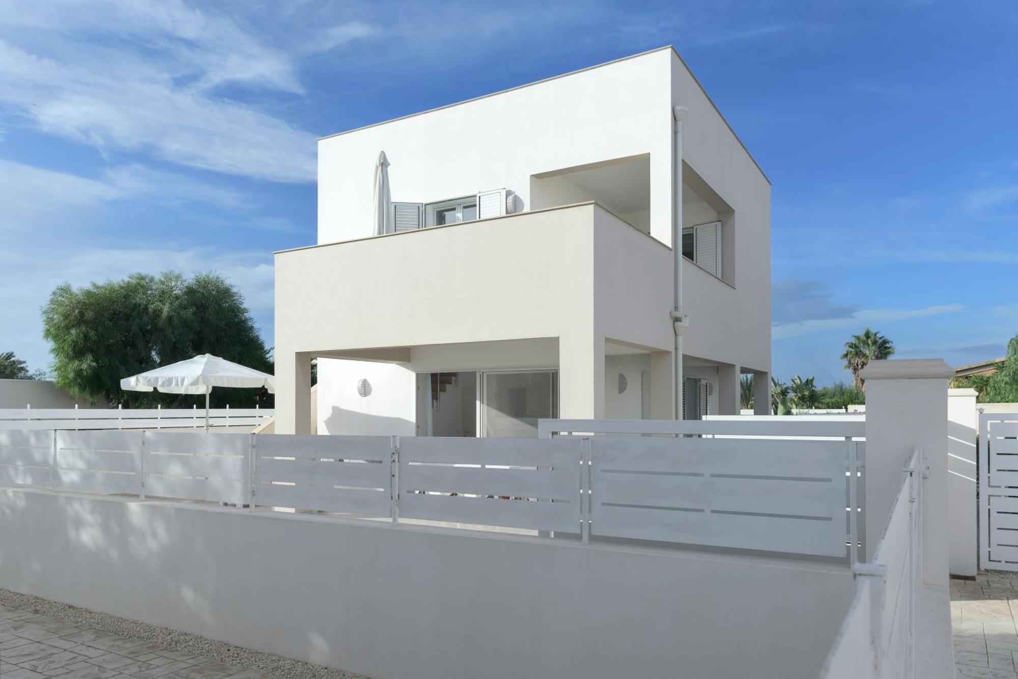 Dolcevitasuites - Modern 3 Bdr Villa In S. Lorenzo Reitani Екстериор снимка